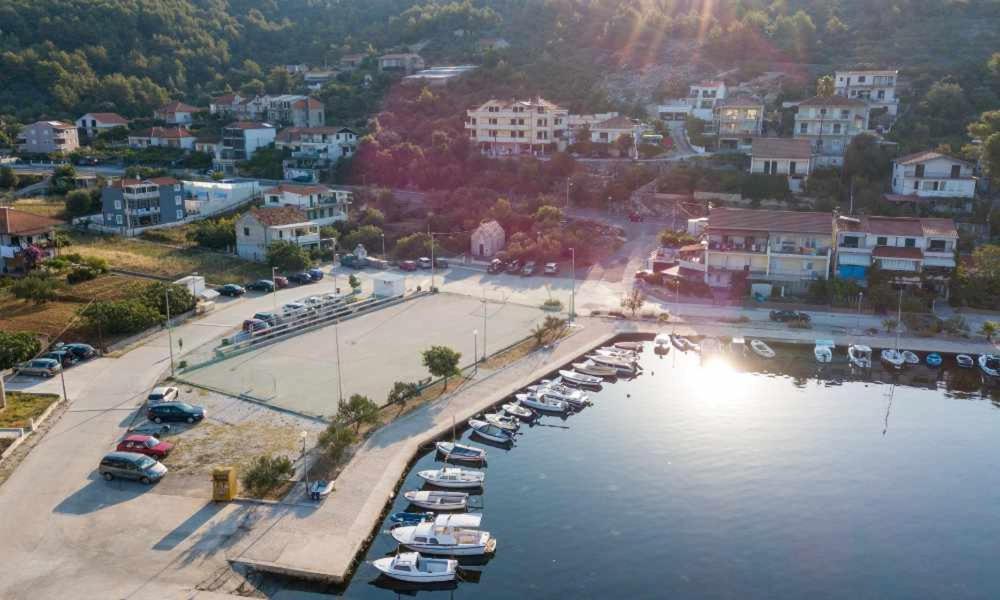 Sea View Apartment Sunrise Poljica & Blue Lagoon Rent A Boat Экстерьер фото
