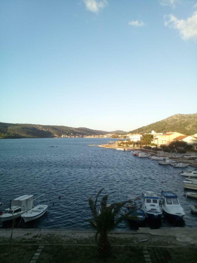 Sea View Apartment Sunrise Poljica & Blue Lagoon Rent A Boat Экстерьер фото